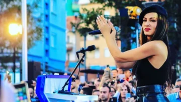 Adelina Ismaili avertit une nouvelle chanson