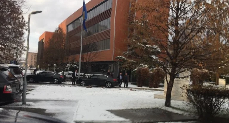 Mustafa completes meeting with LDK deputies, expected to meet with Kurti