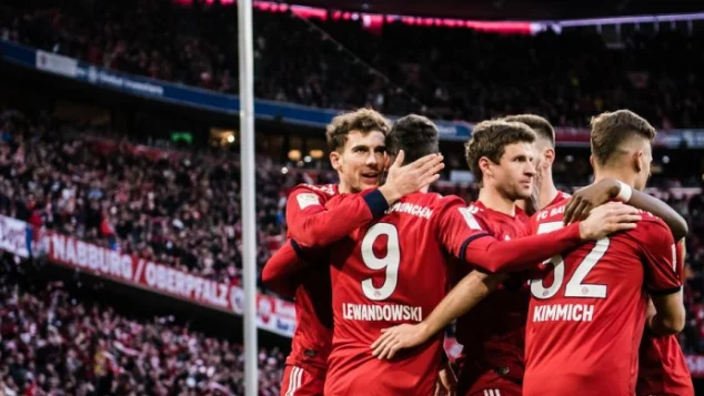 Baiern Munich interdit les joueurs de photo et les autographes avec des fans, en raison du coronaire