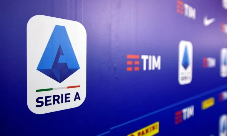 Masks, gloves, and immunologists, how Italian football is hitting Coronavirus