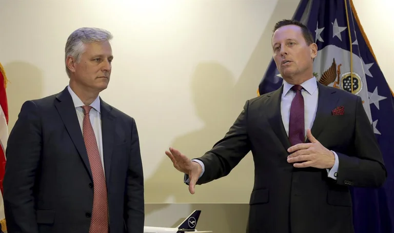 Green and O'Brien refuse Kurt's decision to drop partial tax