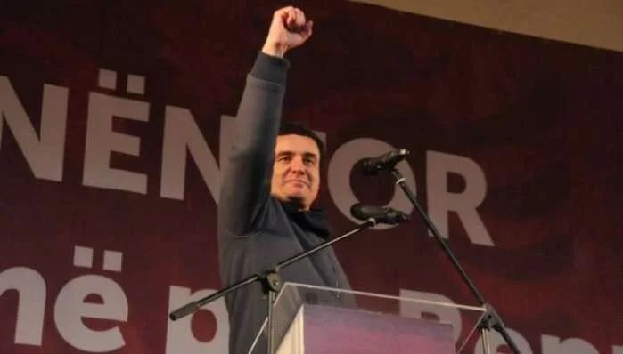 Albin Kurti centralizon vendimmarrjen e ministrive, agjencive dhe departamenteve qeveritare