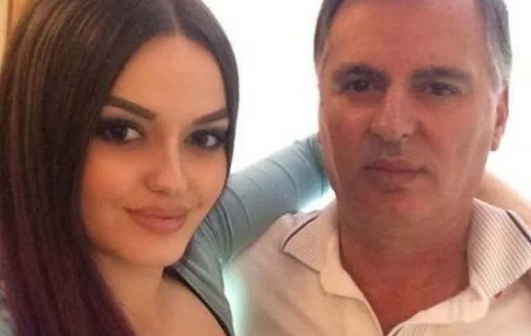 Flet Enca mes dhimbjes pas ndarjes nga jeta e babait të saj