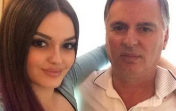 L'Enca parle par la douleur après avoir rompu avec la vie de son père