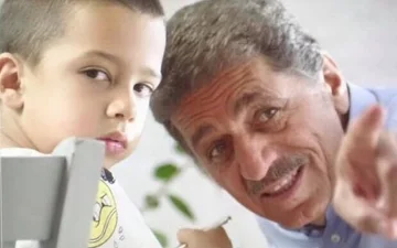 “O lumière de mes yeux”, Saber Fyzulah choisit des mots de cœur pour féliciter son petit-fils
