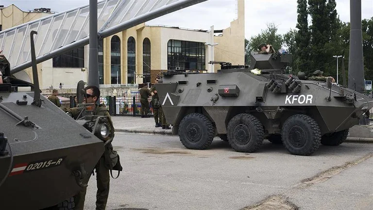 Latifi për marrëveshjen “sekrete” të NATO-s: Idiotike, NATO nuk ka plane të fshehta kundër Kosovës