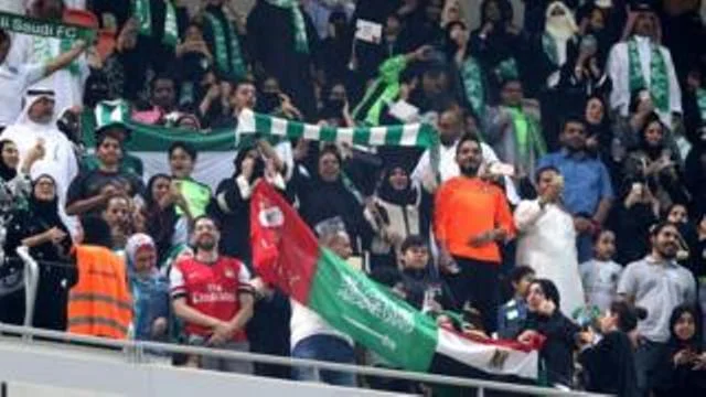 Në Arabi Saudite do të nisë liga e futbollit për gra