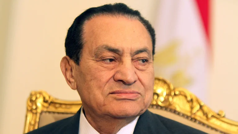 Vdes Hosni Mubarak