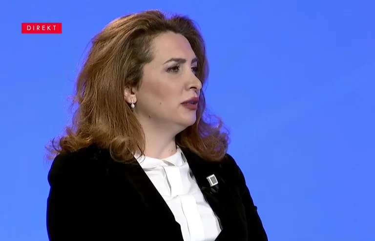Reshitaj e AAK’së: Me heqjen e taksës Kosova kthehet sërish në pikën zero