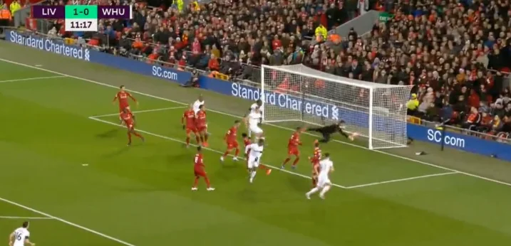 Dy gola për tre minuta në lojën Liverpool – West Ham