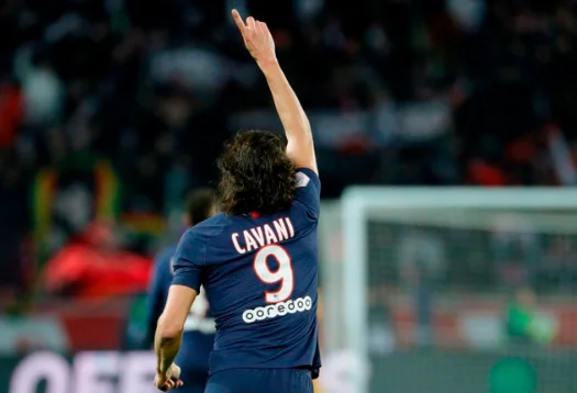 PSG zgjohet nga gjumi, Cavani shënon golin e 200-të