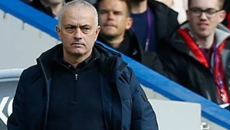 Mourinho non ama, è sconfitto da Chelsea