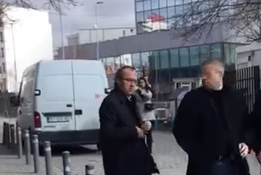 Offizieller LDK: Einige Hühner aus Cakir griffen Avdullah Hoti mit Eiern an