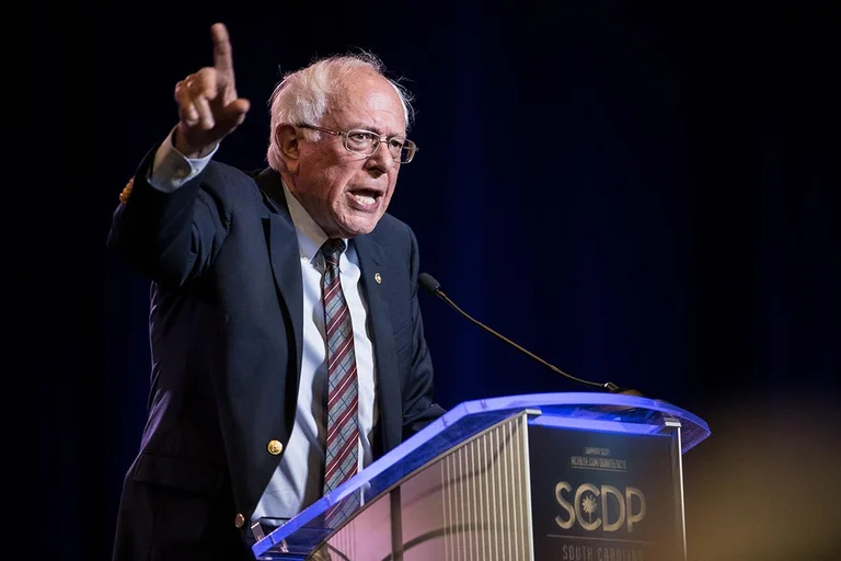 Sanders avertit Poutine : Éloignez-vous des élections aux États-Unis