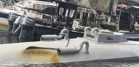 5 tons of drugs, traffickers built submarines to transport it
