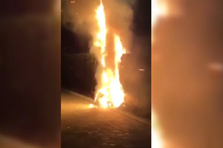 The fire captures the clock and the electric stake in Vushtrri
