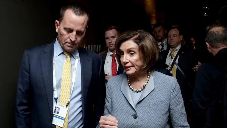 Pelosi kritisiert die Ernennung von Vizepräsident Trump