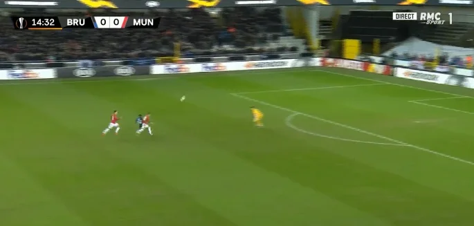 Accompagner Man United, Brugge marque un but à deux points