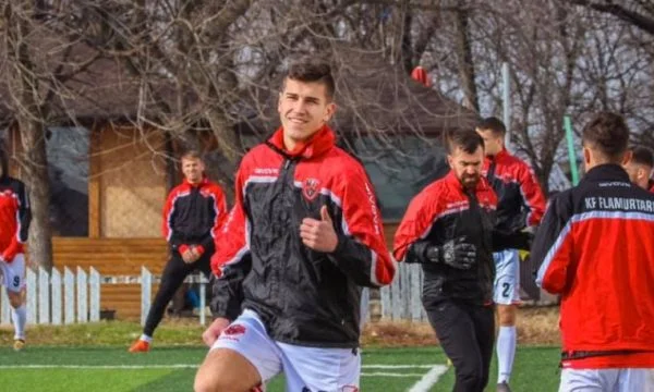 Serbie ami: footballeur serbe décide de jouer pour le Kosovo