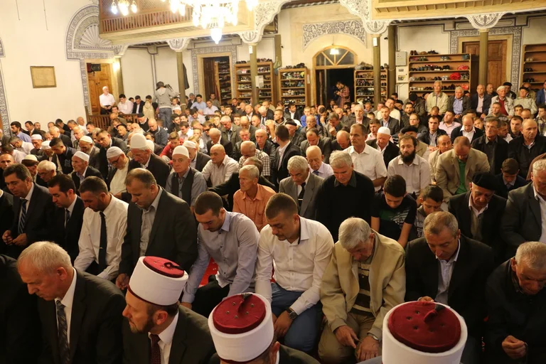 SPANDAL: Our students learn from textbooks that Muslims are minorities in Kosovo ( Photo)
