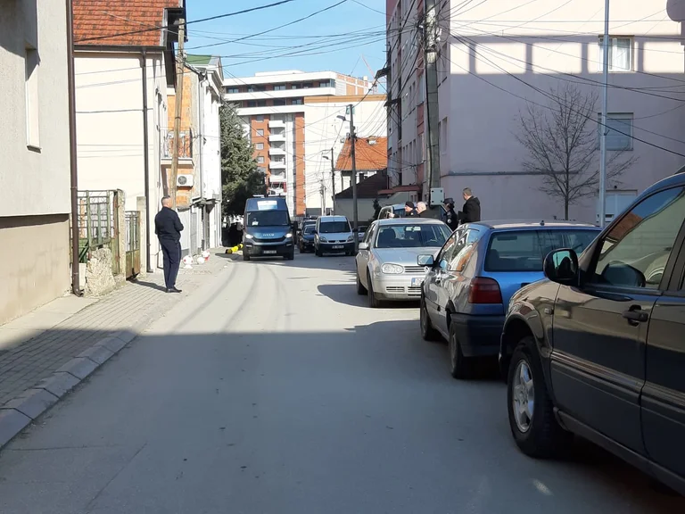Haziri : Nous attendons des parents du Canada pour l'enterrement de la famille tuée à Gjilan