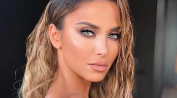 Angelina Havergjille semble attrayant dans les nouvelles images de bikini