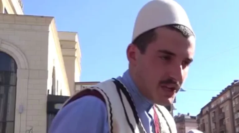 ”Shaban”: Wir sind aus Llap gibt es weniger Leute, so dass wir eine Partei in Pristina nahmen