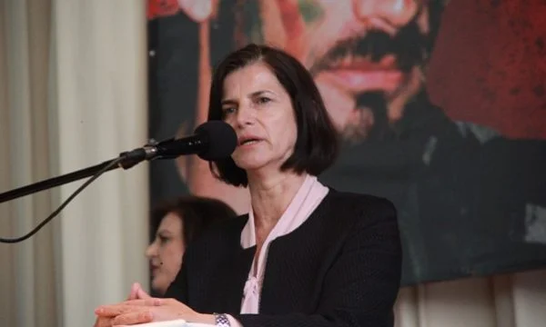La esposa de Agim Ramadán que escribe a los políticos: No queme nuestras esperanzas por el bien de la sangre derramada