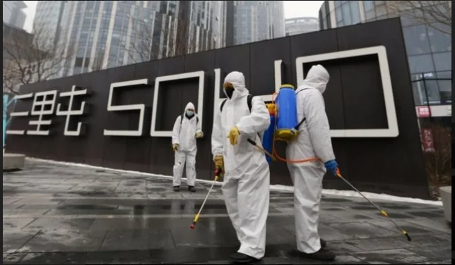 Coronavirus, Beijing orders 14-day quarantine for returning to town