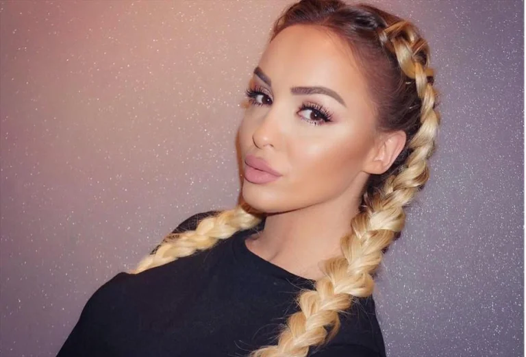 Adelina Berisha has decided to drive everyone crazy with his body like a fish