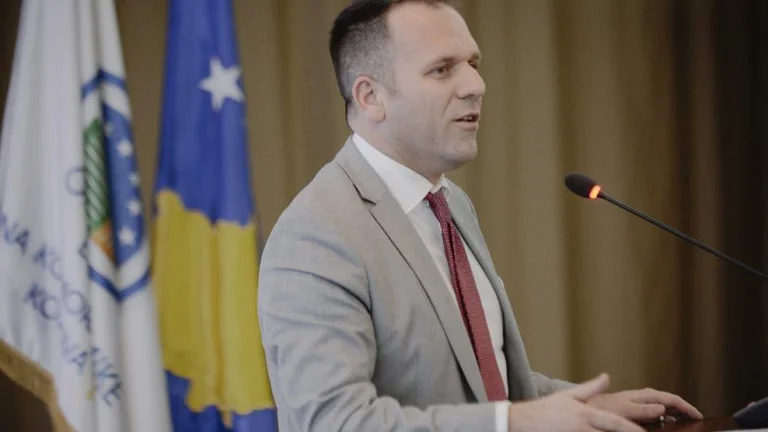 Head of the Chamber of Commerce, Kurti: Before replacing the fee, analyze business status