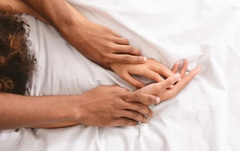 Die schockierende 20-jährige Geschichte: Ich habe Sex mit meiner Ehefrau, aber...
