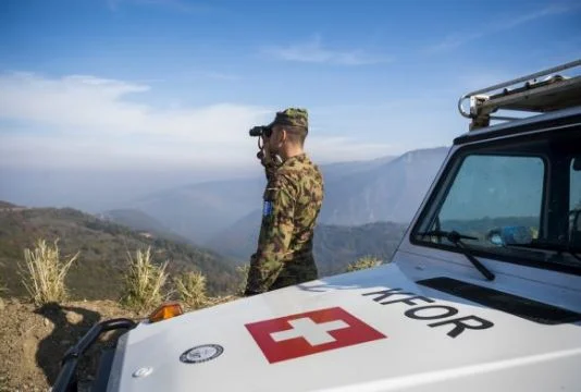 Swiss KFOR Truppen bleiben drei Jahre im Kosovo