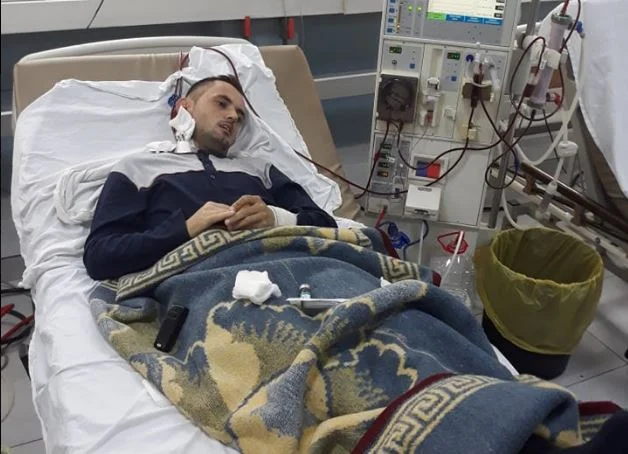 29 year old needs kidney transplant, needs money