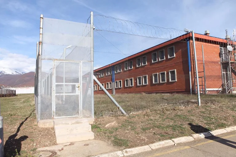 Beating in Dubrava Prison, Hurt Two People