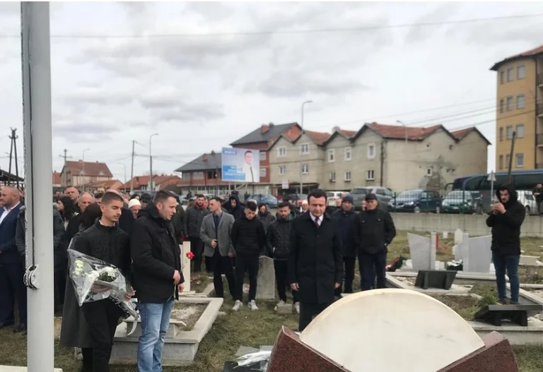 Mon Balajs Bruder: Den Staat wollen Sacrifice