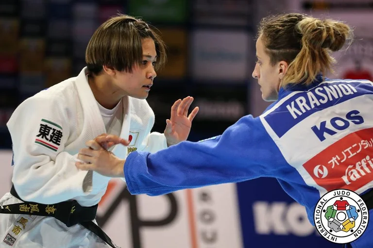 Super Distria Krasniqi pasa a cuartos de final de París Grand Slam