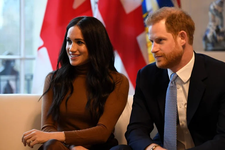 Le prince Harry parle de problèmes de santé, raconte pourquoi il a quitté la famille royale