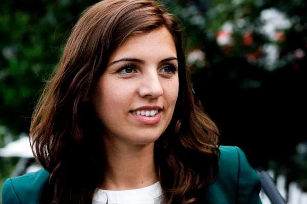 Tinka Kurti está emocionada: Me convertí en diputado por ser mujer
