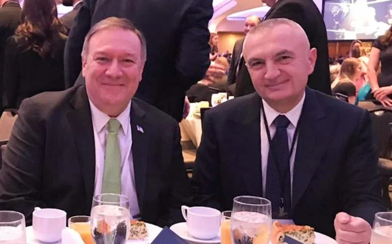 Albanians get “spirit” Mike Pompeo, they don't even let him eat: Everyone in the Race to Meet Him
