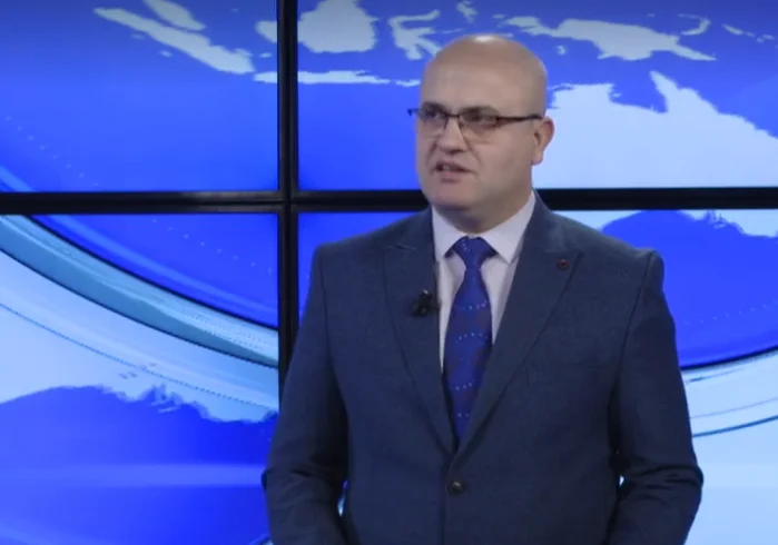 LDK MP Abdelini: The Best Reciprocity, Kurt at Rugova's grave at the right time
