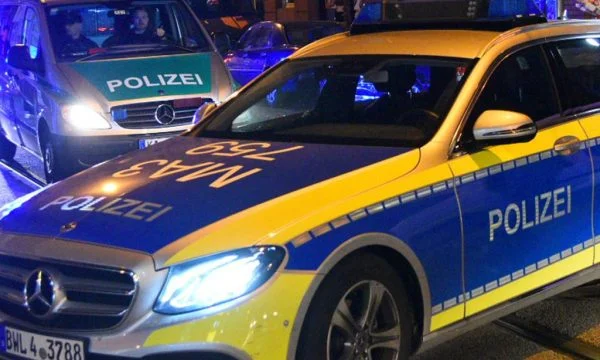Cercava di violare un uomo come segno di vendetta, Kosovar arrestato in Germania