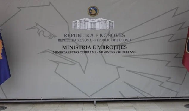 Dy ministra të tjerë sot pranojnë detyrën