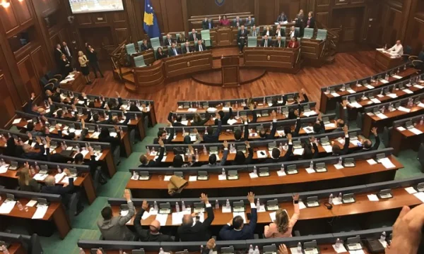 PDK: Zgjedhja e Vjosa Osmanit me votat e Listës Srpska është dëshmi se ky koalicion varet nga Beogradi