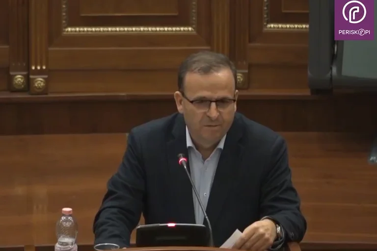 Reçica për koalicionin VV-LDK: Nuk e kanë qëllimin të qeverisin por të gllabërojnë shtetin
