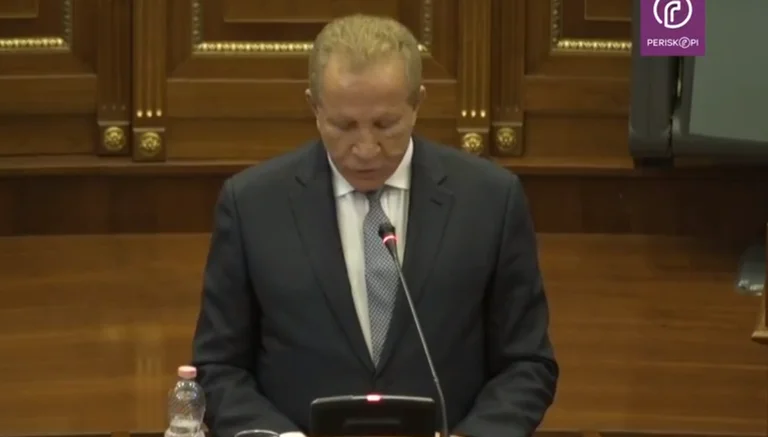 Pacolli: Unë jam shpirt konstruktiv, unë e votoj Qeverinë Kurti