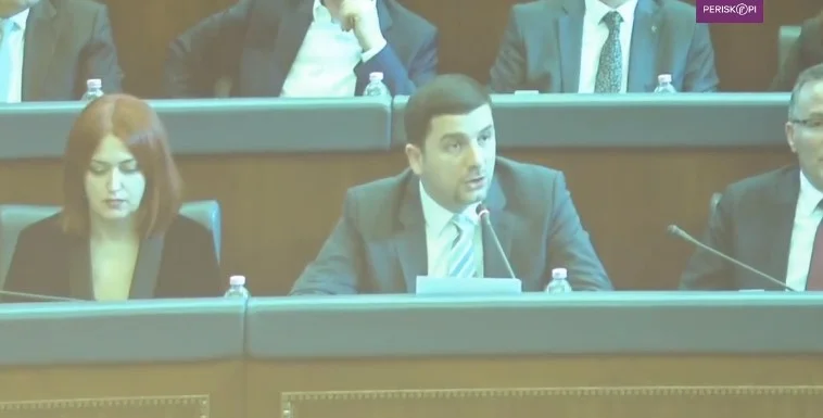 Krasniqi – Kurtit: Sakrifikove Kurban Konjufcën
