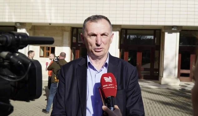 Selmanaj: AAK nuk e voton qeverinë Kurti
