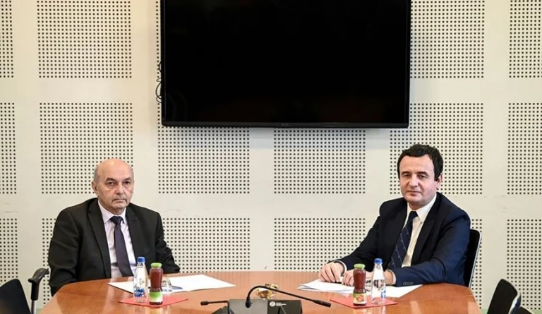 Dita e marrëveshjes, LDK dhe LVV takohen sot