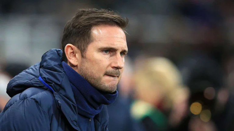 Lampard i dëshpëruar me barazimin ndaj Leicester: Nuk jemi favoritët për top katërshen